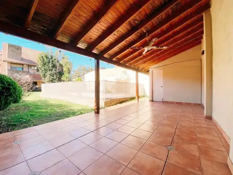 Casa en Venta al Este