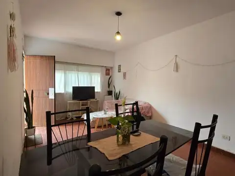 Depto Tipo Casa en Venta de 2 dormitorios