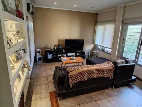 Casa en Venta en Morón, USD 500.000