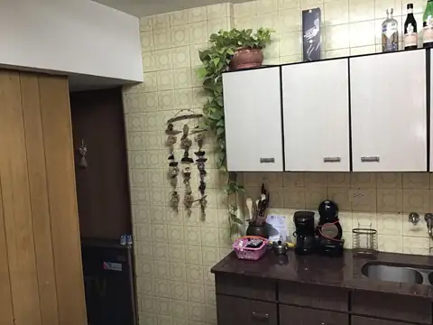 Departamento 4 ambientes con 2 baños