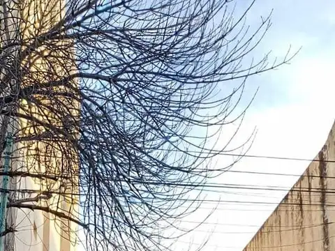 Local comercial en alquiler en Vieytes al 1300 Barracas zona Outlet  CABA