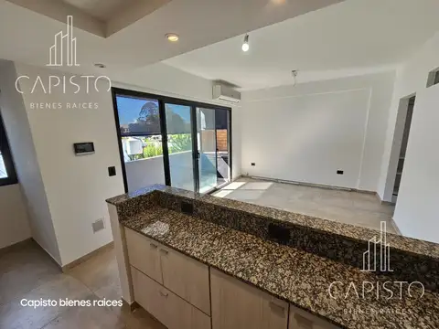 Departamento 4 ambientes en venta en Villa Ballester con terraza (terminaciones de categoría).