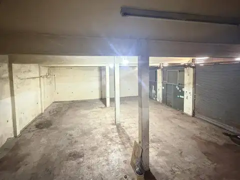 Galpón en alquiler de 250m2 ubicado en Merlo