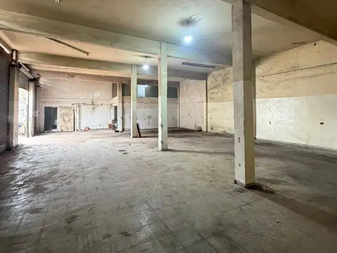 Galpon en Alquiler en Parque San Martín, $ 900.000