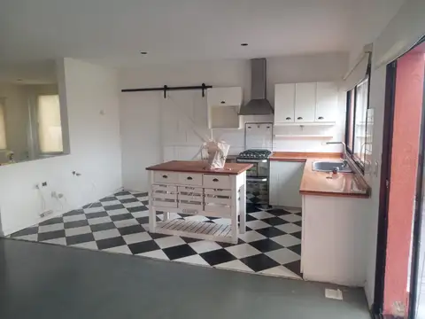 Casa en Alquiler de 3 dormitorios