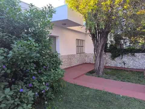 Casa en Venta en Asociación de Trabajadores del Estado, USD 59.000