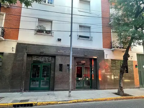 VENTA - 3 AMBIENTES + HABITACION DE SERVICIO - SAN CRISTOBAL