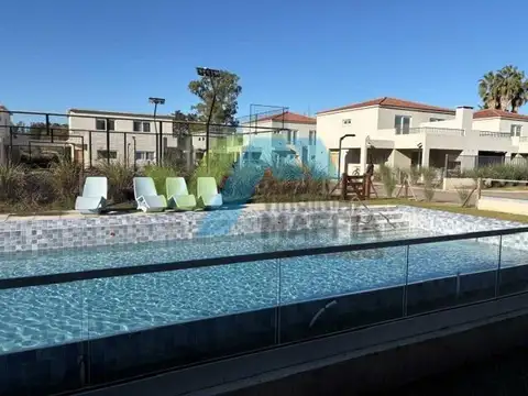 Departamento  en Alquiler en Chic Village, La Lonja, Pilar