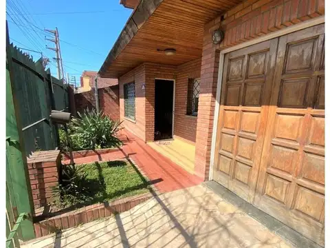 Dean Funes 700