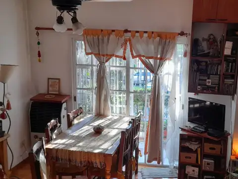 EN VENTA EN MARTIN CORONADO HERMOSO DUPLEX TIPO DEPARTAMENTO EN 1ER PISO - FICHA 9610