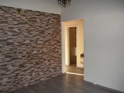 CASA EN VENTA SEXTA SECCION - MENDOZA