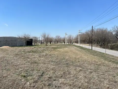 VENDO TERRENO TEJAS CUATRO