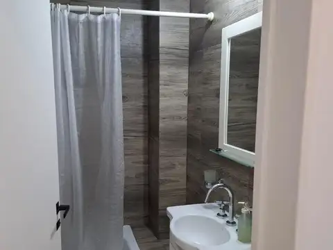 Departamento 2 ambientes con 11 baños