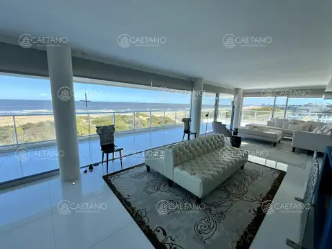 Departamento en Alquiler Temporal de 5 ambientes