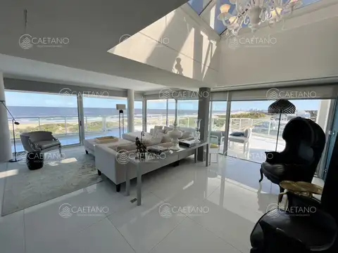 Departamento 5 ambientes con 6 baños