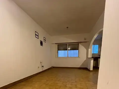 1 De Mayo 1100, Piso 2