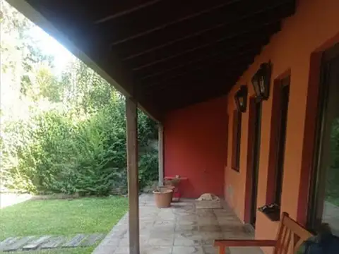 Casa en Venta con 1 cochera