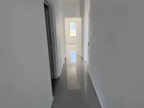 Casa en Alquiler con 1 cochera