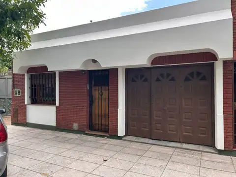VENTA PH 4 AMBIENTES COCHERA LOMAS DE ZAMORA LUMIN
