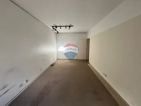 Oficina en Alquiler 51 años
