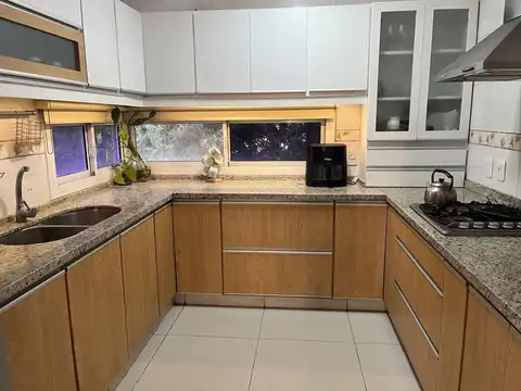 Casa en Venta de 5 dormitorios