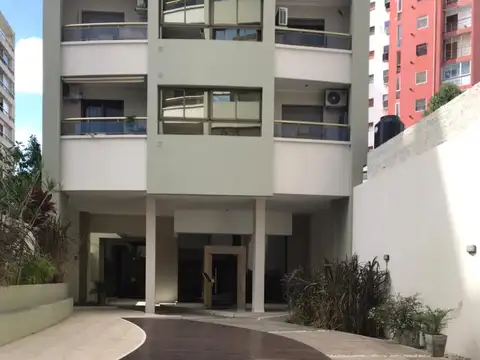 Departamento en alquiler en Calle 14 e/ 43 y 44