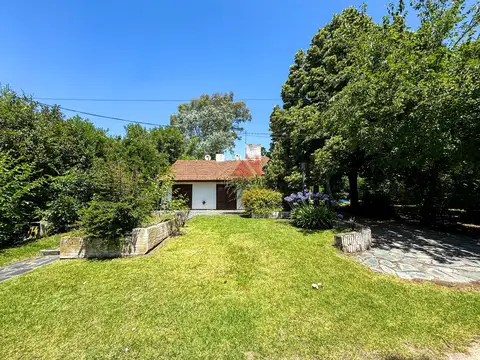 Casa 5 ambientes con 3 baños