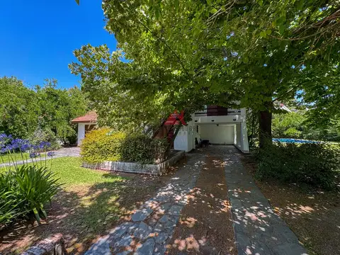 Casa en Venta con 1 cochera