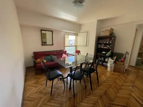 Pres. José Evaristo Uriburu 634