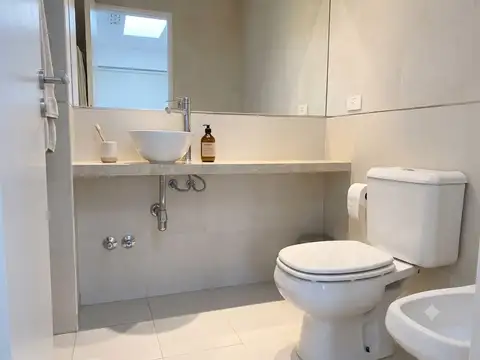 Departamento en Alquiler con 1 cocheras