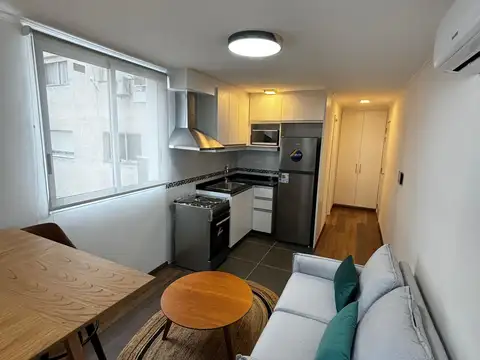 Venta de apartamento amoblado con renta en Pocitos