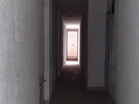 Avenida 1 E/ 44 Y 45 600