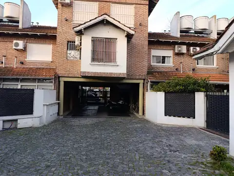 Depto Tipo Casa en Venta en Carapachay, USD 95.000