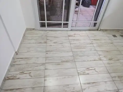 Depto Tipo Casa en Venta 25 años