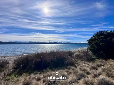 Terreno sobre costa de lago Nahuel Huapi - Dina Huapi