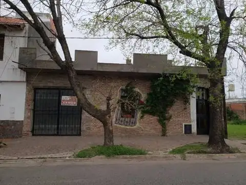 Casas 3 dormitorio Venta Villa Constitucion