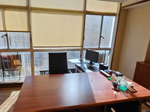 Oficina en Venta al Noreste