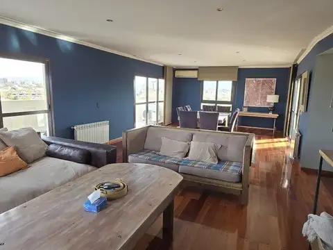 Departamento en Alquiler de 7 ambientes
