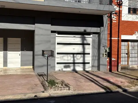 Casa PH 3 ambientes venta Ramos Mejia