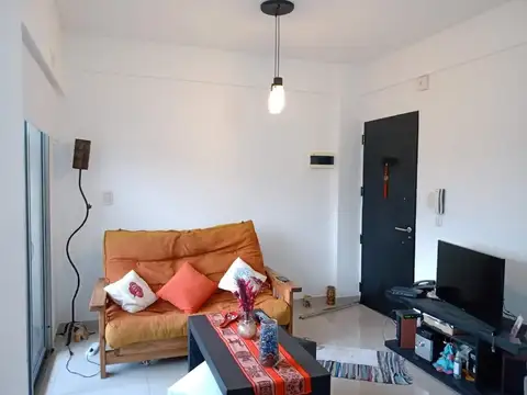 Gaucho Cruz 5000 , Piso 3