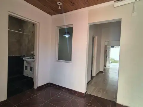 Depto Tipo Casa 4 ambientes con 1 baño