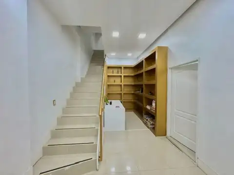 Oficina Monoambiente con 2 baños