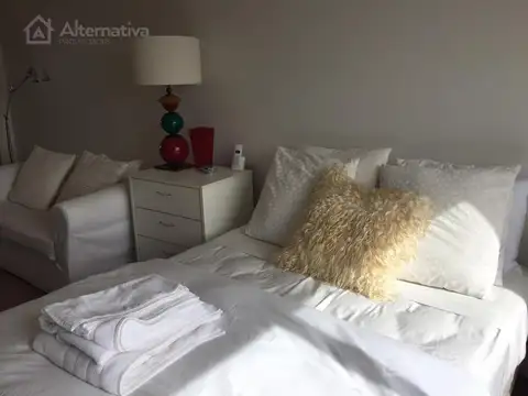 Av. del Libertador al 700 6° entre Montevideo y Libertad