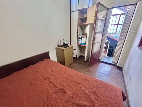 Depto Tipo Casa en Venta 66 años