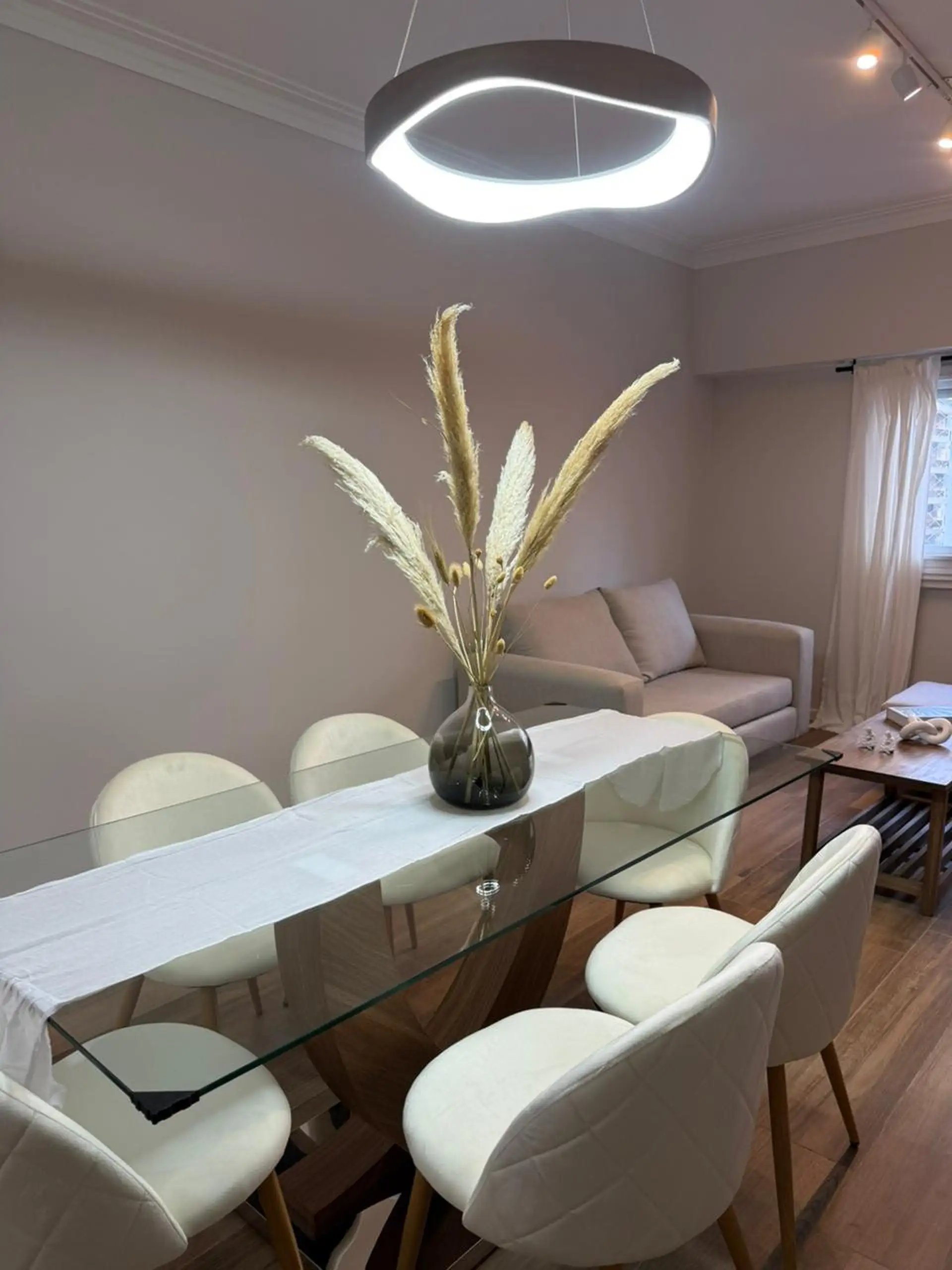 Depto 3 amb, 78m² totalmente reciclado y amoblado — Plaza Colón