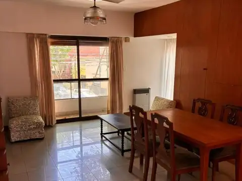 Depto Tipo Casa en Alquiler 50 años