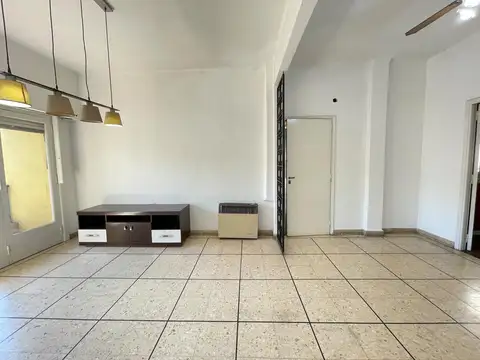 Oficina en Alquiler en Ramos Mejía, $ 1.200.000