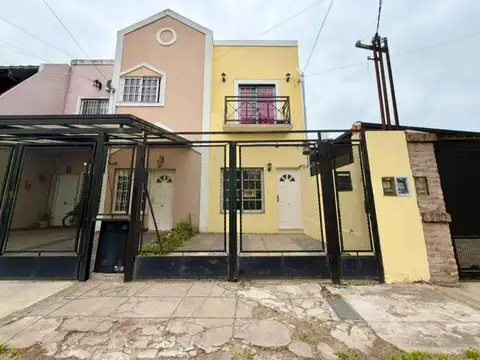 Dúplex 3 ambientes en muy buen estado y ubicación