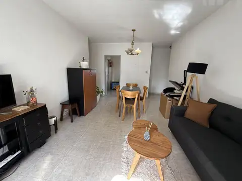 Departamento 4 ambientes con 1 baño