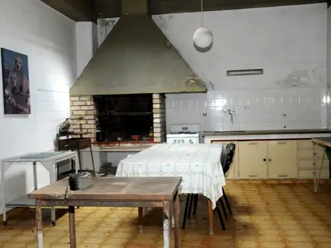 CASA EN VENTA EN LA PLATA